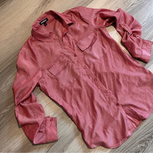 Express Women’s Red and White Polka Dot Button-Up Shirt Size XS - Picture 1 of 6